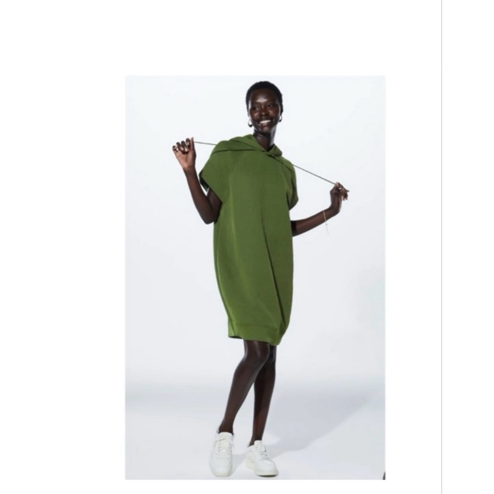 Yitty 6x Backless Hoodie Dress Moss Green